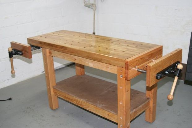 Направи си дървена работна маса