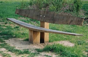 изградена пейка