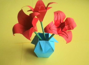 как да направите ваза от хартия