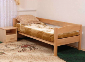 hogyan lehet fából készült ágyat készíteni saját kezével